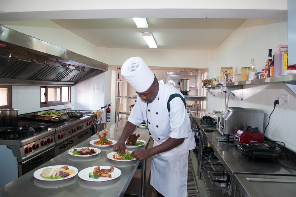 Eddy Suites, Emeli Hotel Nairobi Eksteriør billede