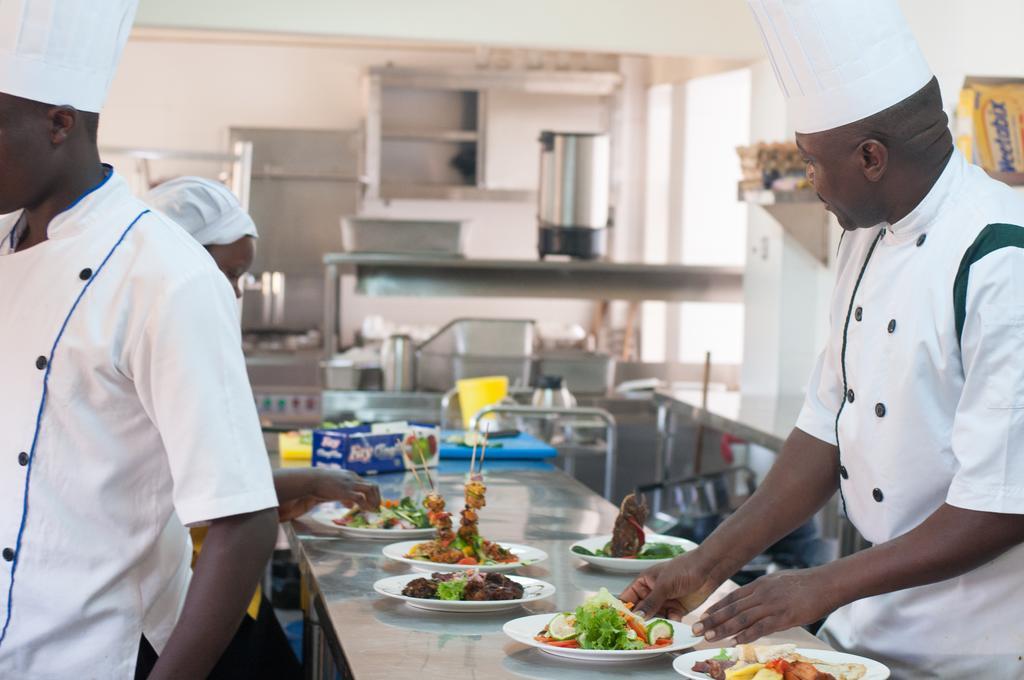 Eddy Suites, Emeli Hotel Nairobi Eksteriør billede
