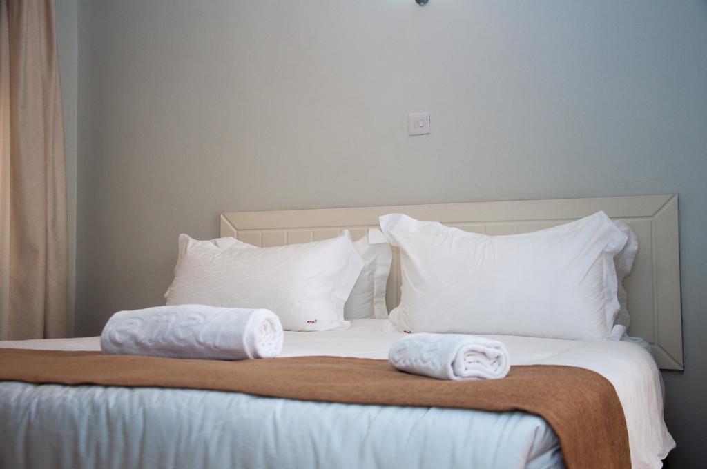 Eddy Suites, Emeli Hotel Nairobi Værelse billede