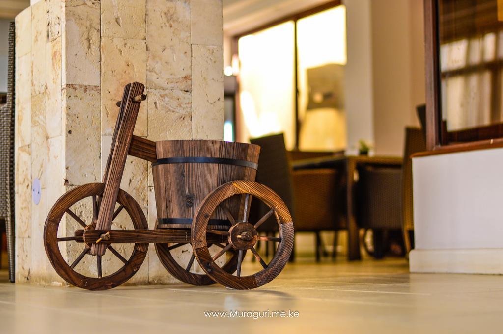 Eddy Suites, Emeli Hotel Nairobi Eksteriør billede